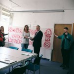 Wir sind keine AbschiebehelferInnen - Unterschriftenübergabe im Sozialministerium Bayern - Mai 2017
